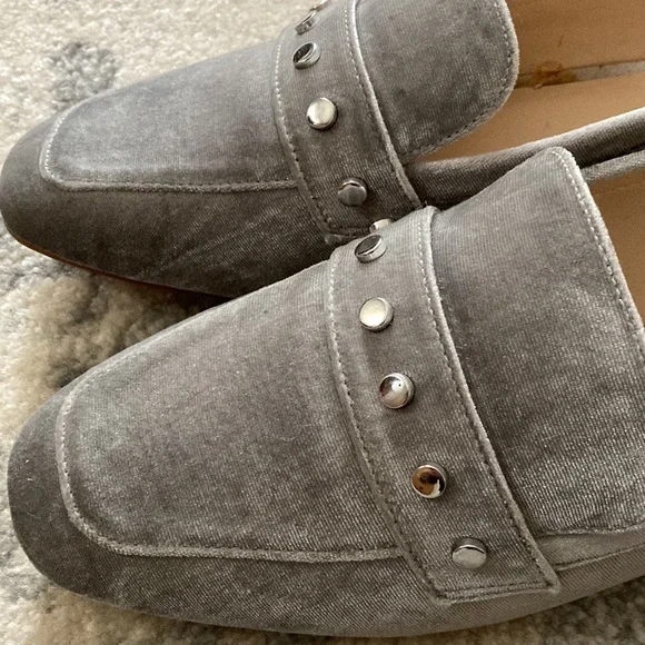 NEW Nine West velvet loafers - Picture 6 of 6